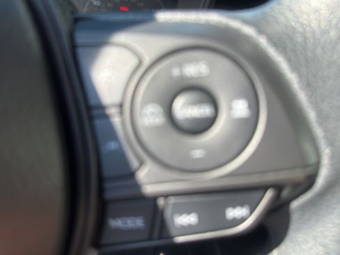 Used 2025 Toyota Corolla LE FWD image 12