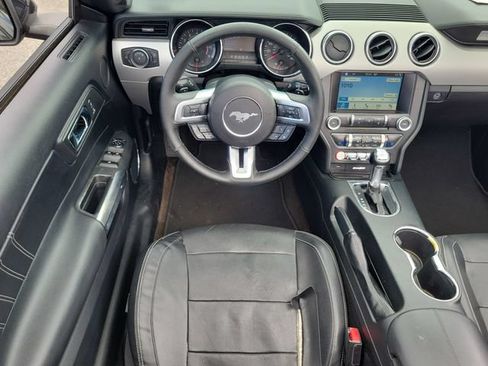 Used 2017 Ford Mustang Premium RWD image 17