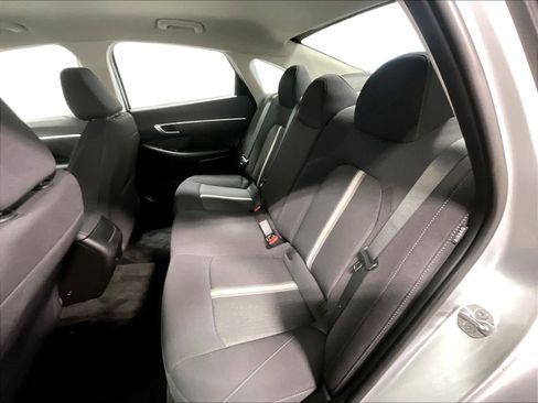 Certified 2025 Hyundai Sonata SE image 30