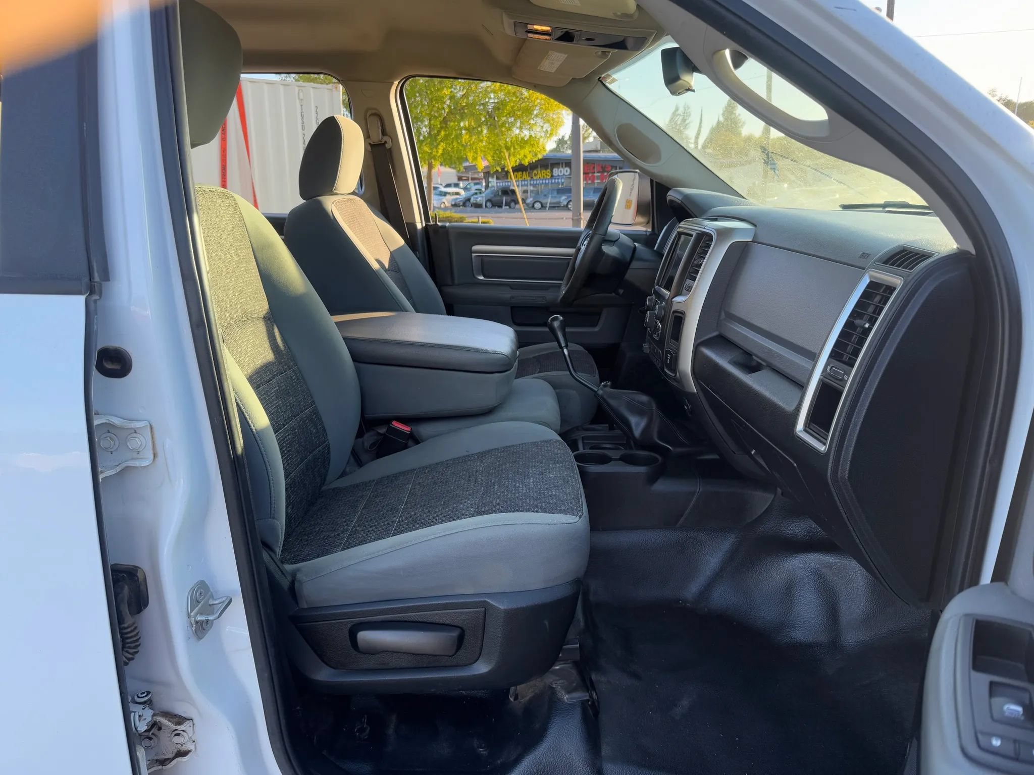 Used 2018 RAM 3500 SLT w/ Quick Order Package 2EG SLT AWD/4WD image 20