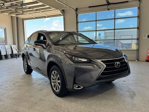 Used 2017 Lexus NX 200t FWD image 12