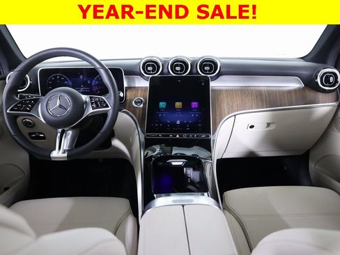 Certified 2025 Mercedes-Benz GLC 300 4MATIC image 35