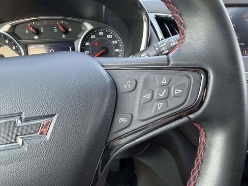 Used 2023 Chevrolet Equinox RS AWD/4WD image 25