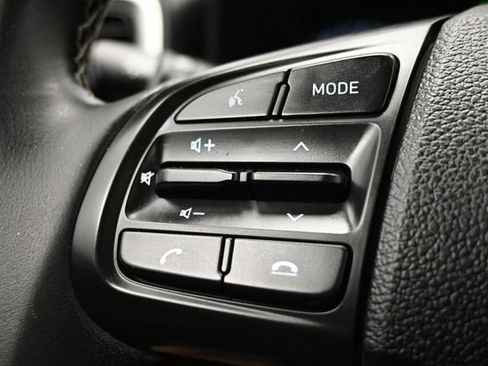 Used 2022 Hyundai Venue SEL FWD image 20