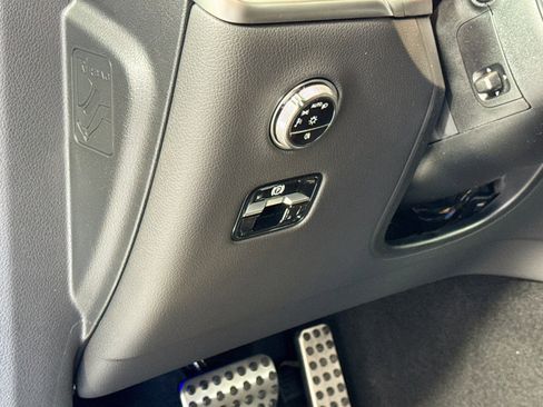 New 2026 Mercedes-Benz GLC 43 AMG 4MATIC image 10