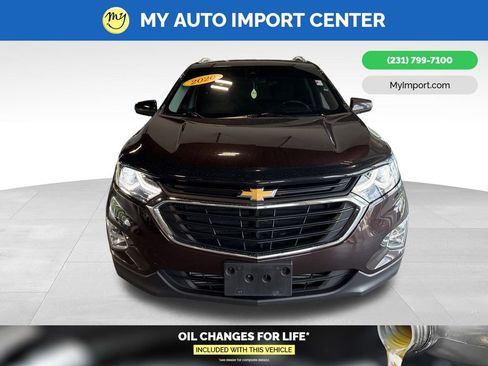 Used 2020 Chevrolet Equinox LT image 2