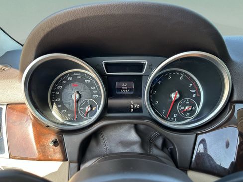 Used 2016 Mercedes-Benz GLE 350 4MATIC w/ Premium Package image 37