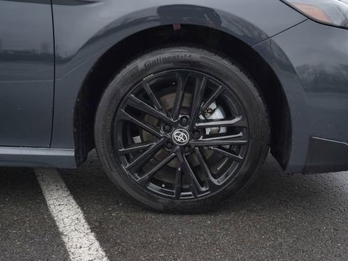 Used 2025 Toyota Camry SE image 42