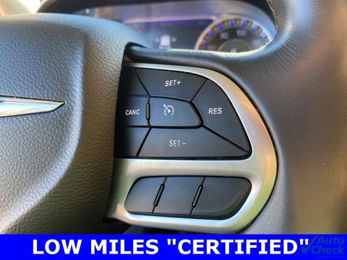 Used 2021 Chrysler 300 Touring w/ Sport Appearance Package image 27