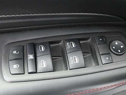 Used 2025 Dodge Durango R/T AWD/4WD image 30
