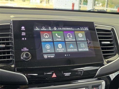 Used 2020 Honda Pilot Touring image 24