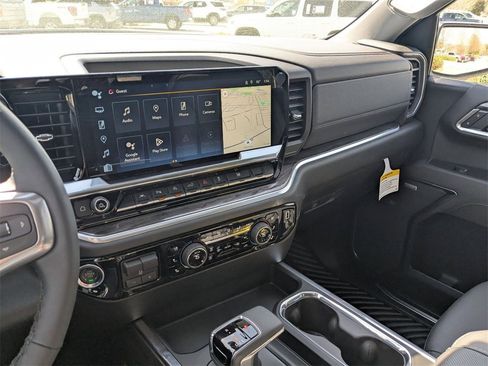 New 2025 Chevrolet Silverado 1500 LTZ w/ LTZ Premium Package image 22