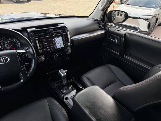 Certified 2020 Toyota 4Runner TRD Off-Road Premium AWD/4WD image 24