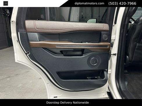 Used 2021 Ford Expedition King Ranch image 40