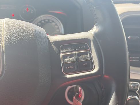 Used 2019 RAM 1500 Big Horn image 23