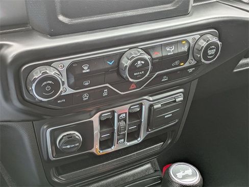 Used 2023 Jeep Wrangler Sport S image 18