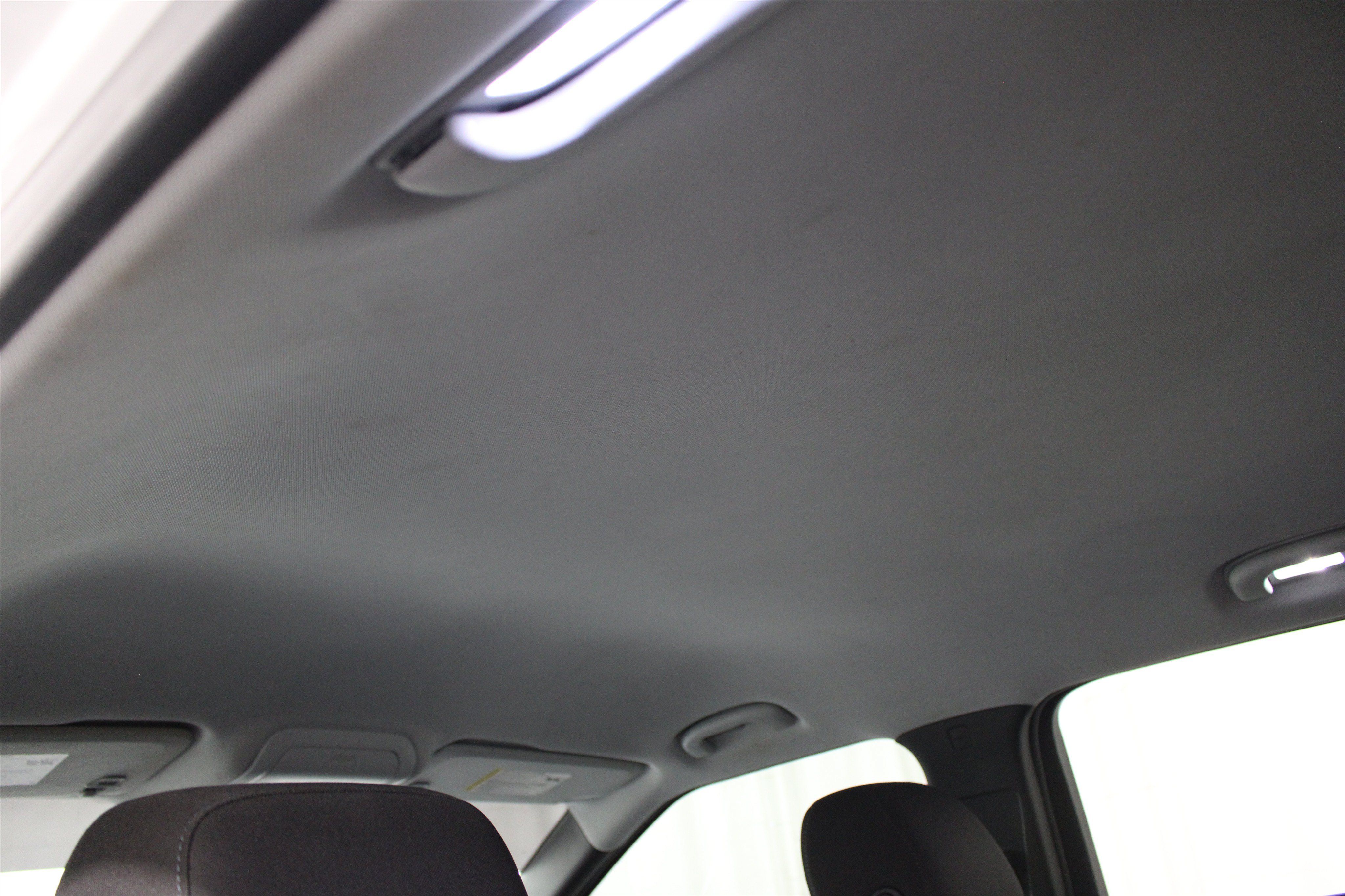 Used 2022 Chevrolet Blazer LT FWD image 22