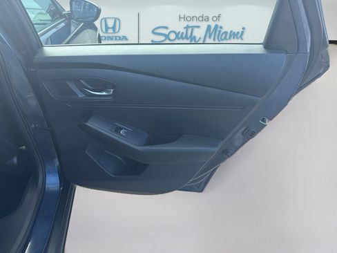 Certified 2025 Honda Accord SE image 30
