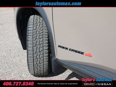 Used 2026 Nissan Rogue SV AWD/4WD image 34