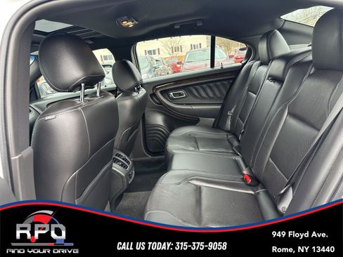 Used 2018 Ford Taurus Limited image 30