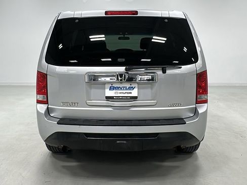Used 2015 Honda Pilot LX image 5