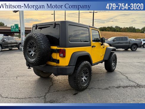 Used 2015 Jeep Wrangler Rubicon w/ Power Convenience Group image 14