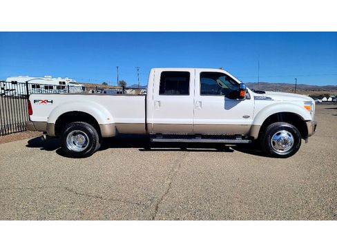 Used 2011 Ford F450 King Ranch w/ King Ranch w/Chrome Pkg image 4