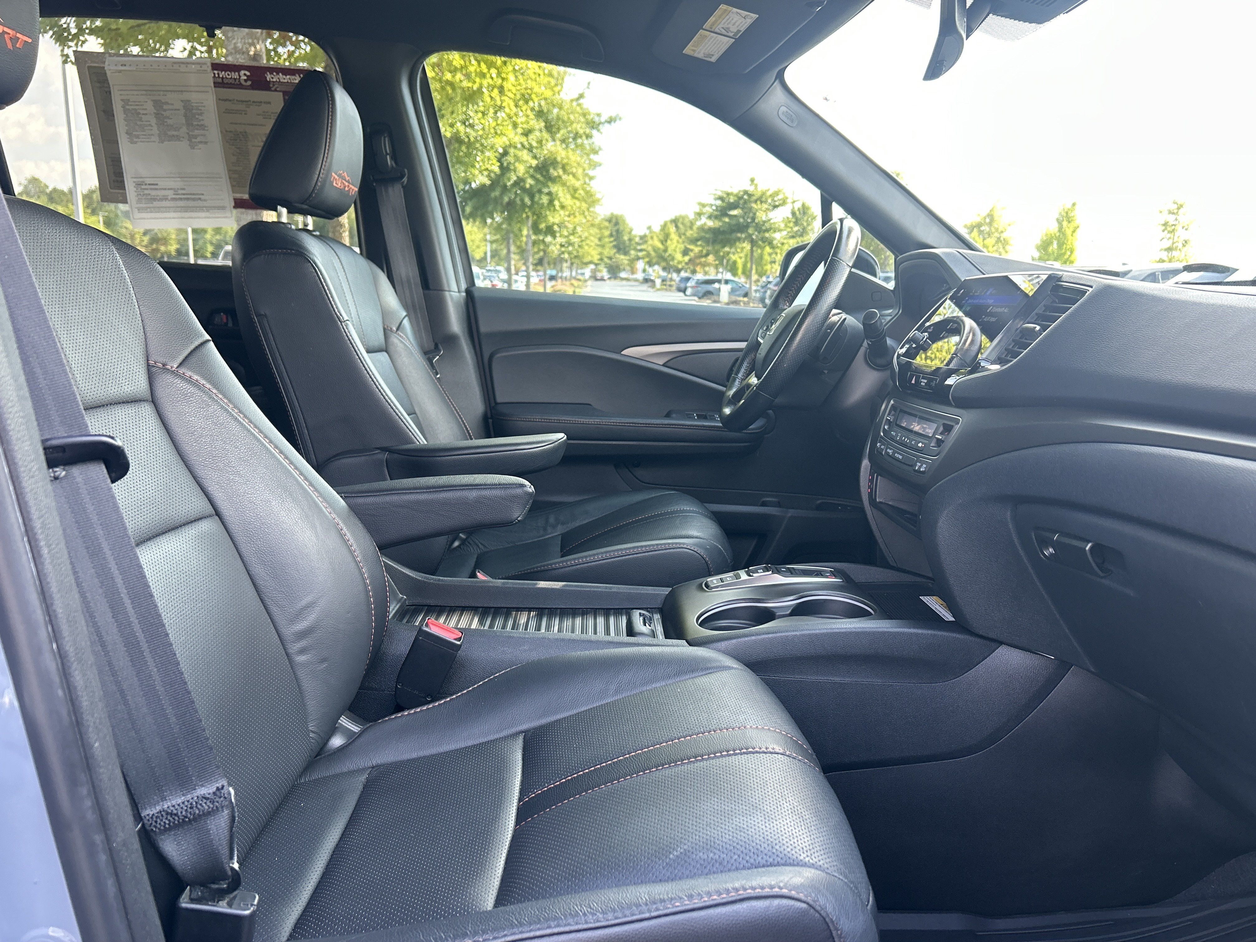Used 2022 Honda Passport TrailSport image 31