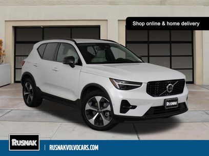 Used 2026 Volvo XC40 B5 Plus w/ Protection Package Premier