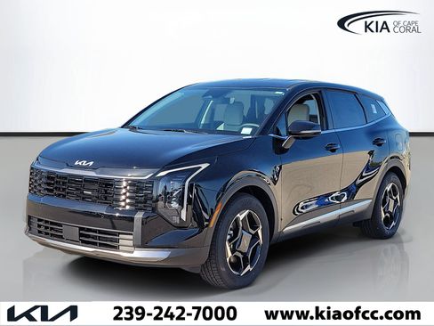 New 2026 Kia Sportage EX FWD image 3