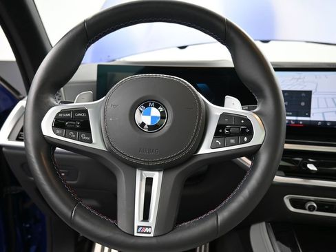 Used 2025 BMW X5 M60i image 12