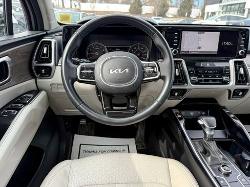 Certified 2023 Kia Sorento S w/ Panoramic Sunroof Package image 35