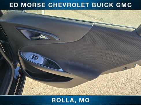 Used 2025 Chevrolet Malibu LT FWD image 22