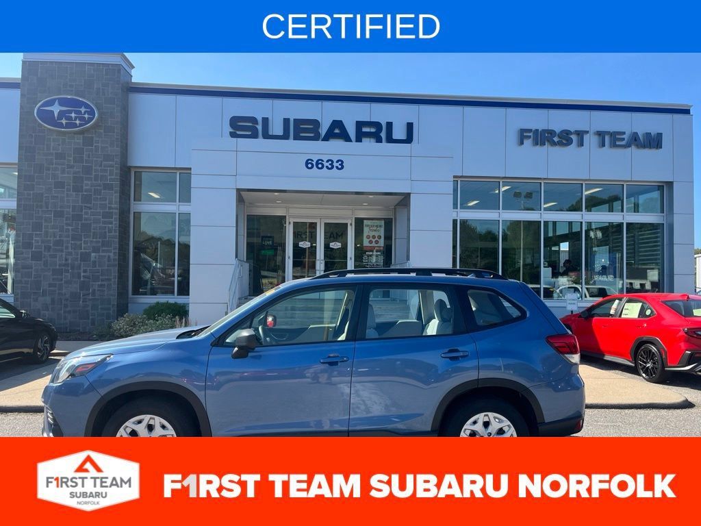 Used 2023 Subaru Forester AWD/4WD image 1
