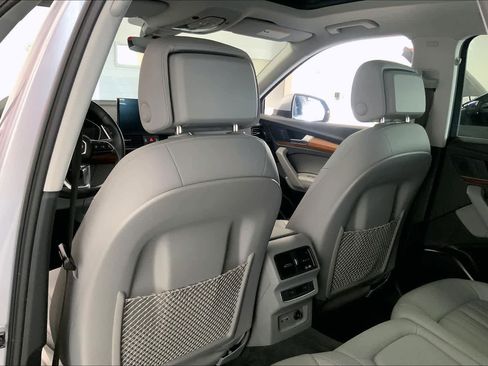 Certified 2022 Audi Q5 2.0T Premium Plus image 11