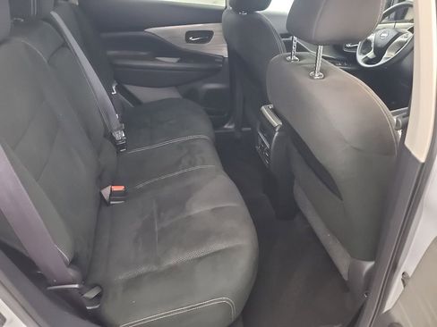 Used 2015 Nissan Murano S w/ Navigation Package AWD/4WD image 16