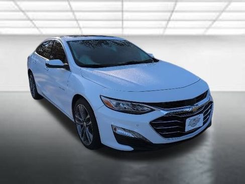 Used 2022 Chevrolet Malibu Premier image 1