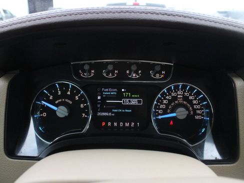 Used 2013 Ford F150 King Ranch w/ King Ranch Luxury Pkg AWD/4WD image 9