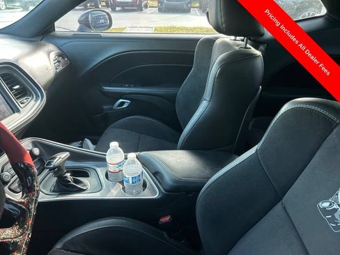 Used 2022 Dodge Challenger R/T Scat Pack RWD image 11