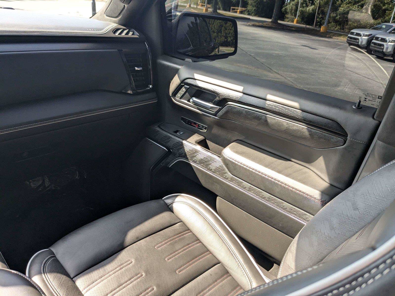Used 2025 GMC Sierra 1500 AT4X AWD/4WD image 42