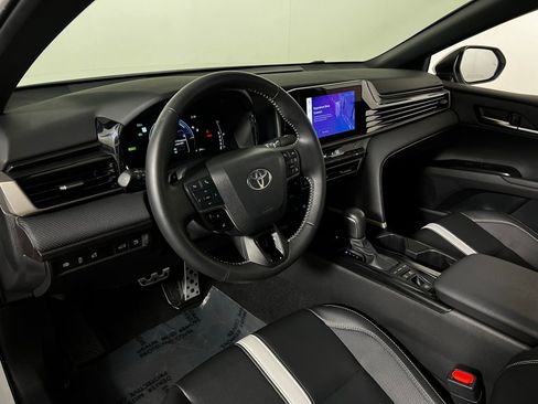 Certified 2025 Toyota Camry SE image 12