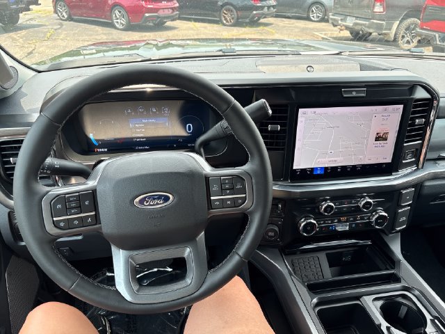 New 2026 Ford F250 Lariat w/ Black Appearance Package AWD/4WD image 11