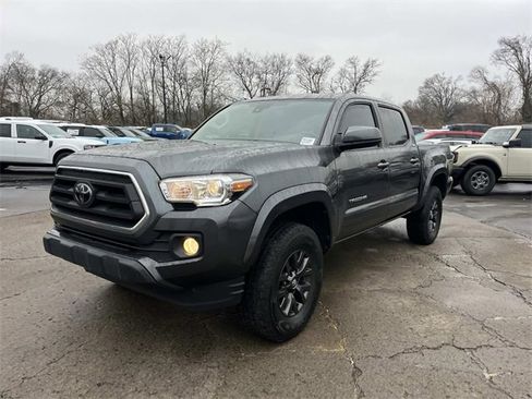 Used 2021 Toyota Tacoma SR5 image 8