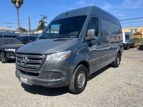 Used 2019 Mercedes-Benz Sprinter 144 image 1