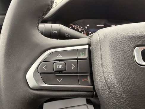 Used 2023 Jeep Compass Limited AWD/4WD image 9