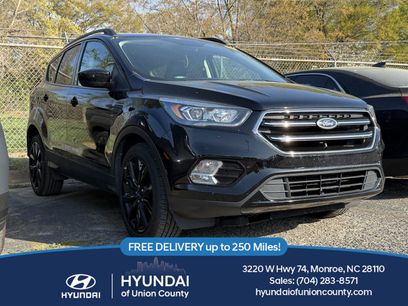 Used 2017 Ford Escape SE w/ Equipment Group 201A