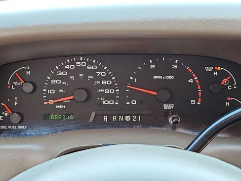 Used 2002 Ford F250 Lariat image 11