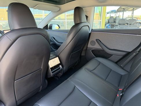 Used 2024 Tesla Model 3 RWD image 39