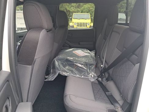 New 2026 Nissan Frontier SV w/ All-Weather Content Package AWD/4WD image 26