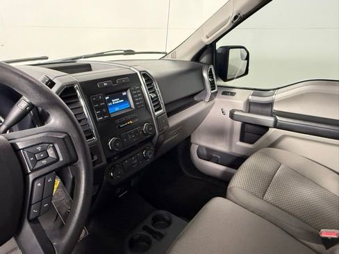 Used 2016 Ford F150 XLT image 33